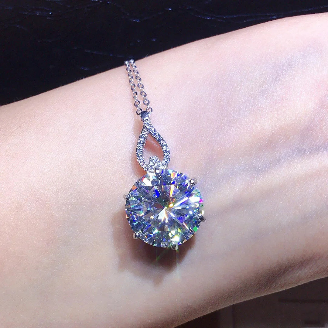 6.5 Carat Simulated Moissanite Pendant Necklace - 12mm D Color VVS1 Round Cut - Unisex Luxury Jewelry Gift for Her, Him, Holiday