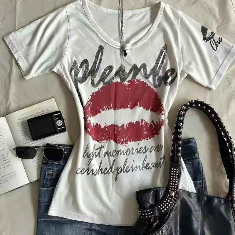 American Retro Sweetheart Red Lips Letter Print Slim Short-sleeved T-shirt Women Summer Fashion Street Hot Sexy Casual Top