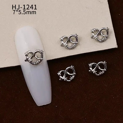 20PCS 3D Glossy Gold Silver Metallic Love Heart Various Crook Frame Solid Alloy Nail Art Rhinestones Decorations Manicure Charms