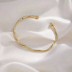 2025 New Fashion Creative Unique Design Style Minimalist Geometric Bending Shape Adjustable Bracelet, Suitable For Mothers to Se