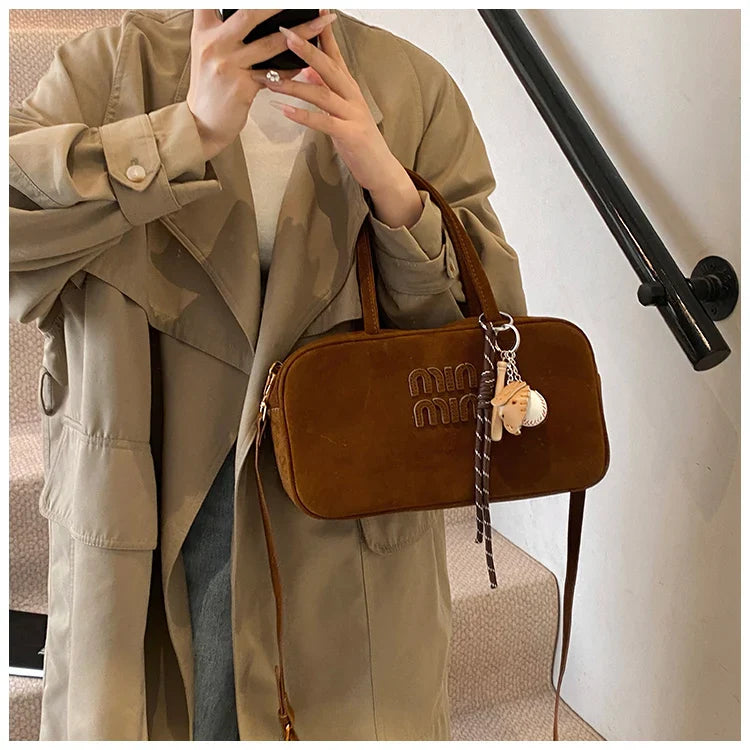2025 new high-end luxury designer Boston handbag female niche retro fashion all-match pillow bag shoulder messenger bag trend