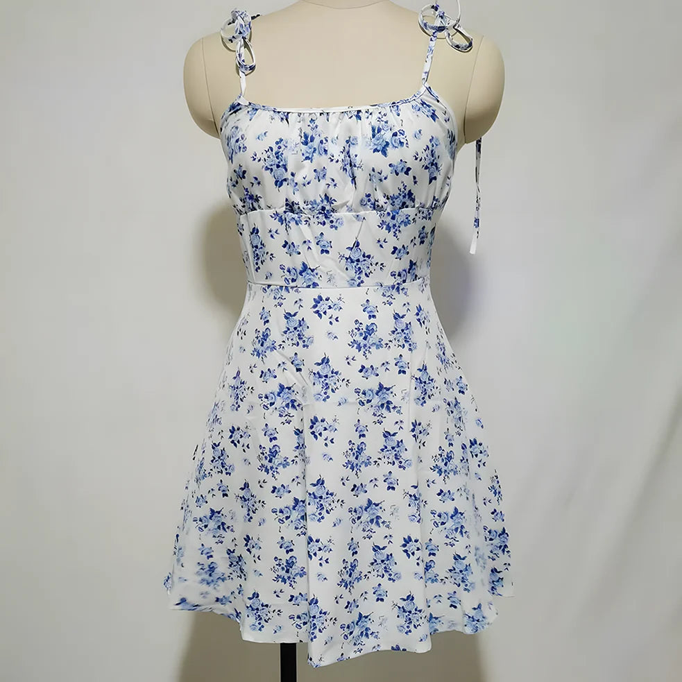 2025 new vacation style short summer French vacation temperament floral suspender dress short skirt women's clothing