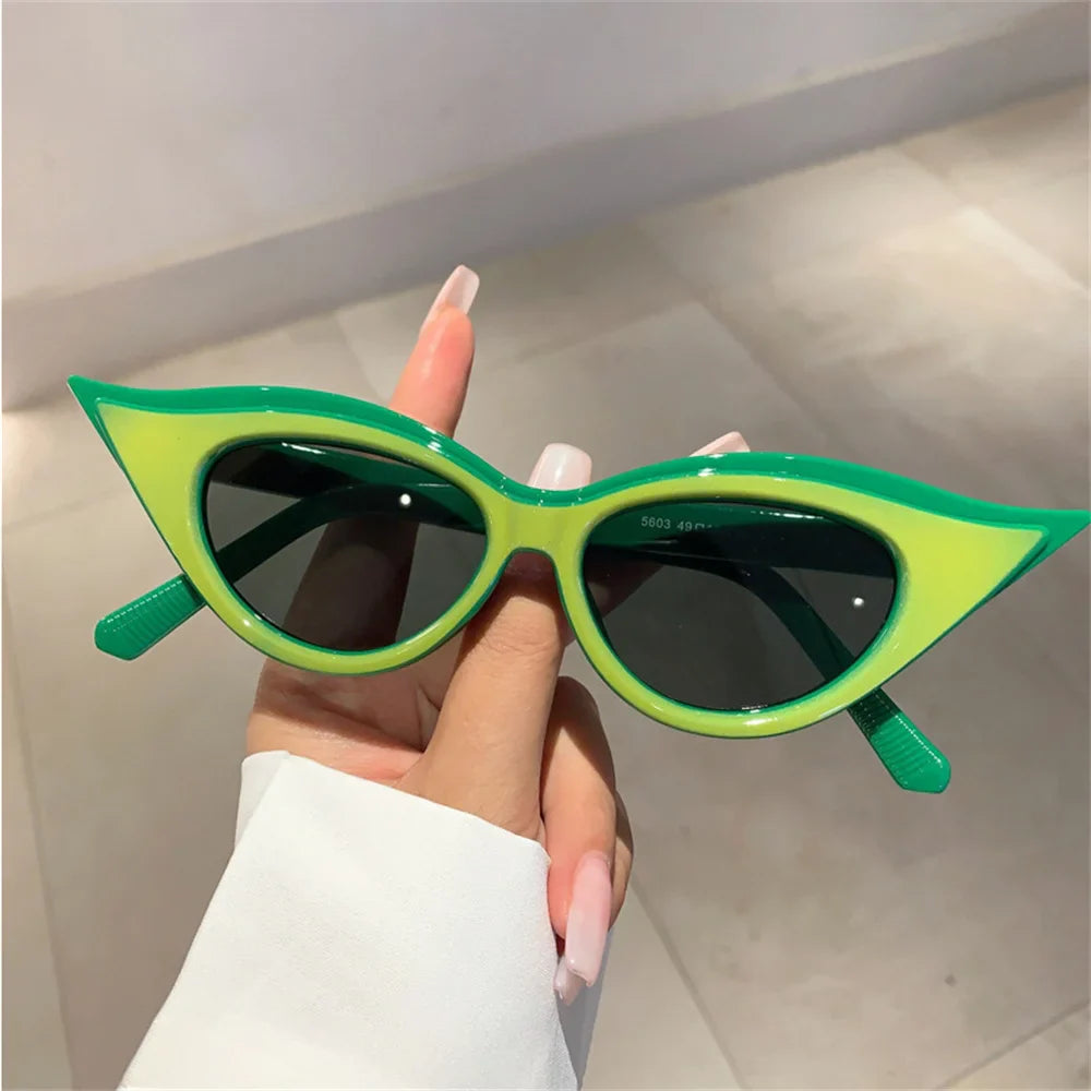 2024 Luxury Band Fashion Y2k Sexy Cat Eye Sunglasses Women Men Designer Snake Sun Glasses Gradient Shades Uv400 Oculo Eyewear