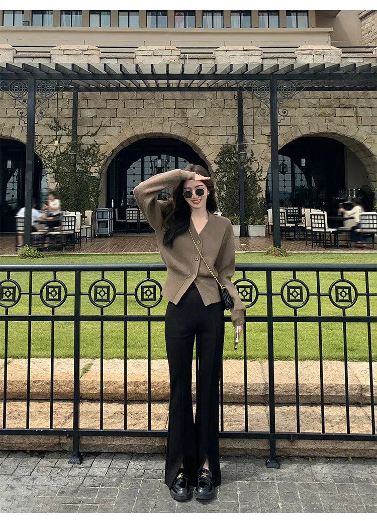 AOSSVIAO Knitted Casual Cardigan 2025 Autumn Winter Elegance Solid Color V-neck Sweater Unique and Niche Slim Fit Tops